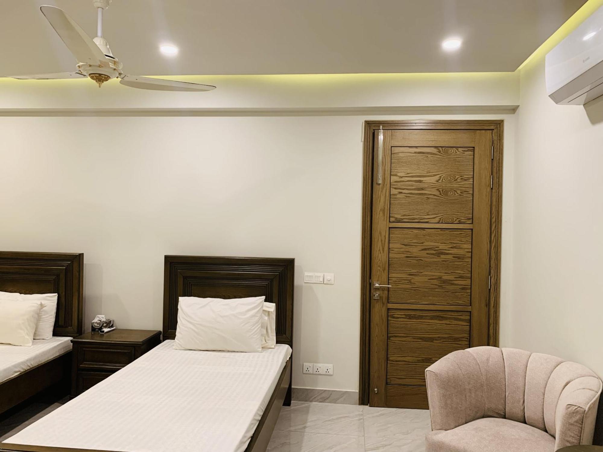 Sigma Lodge Islamabad Buitenkant foto