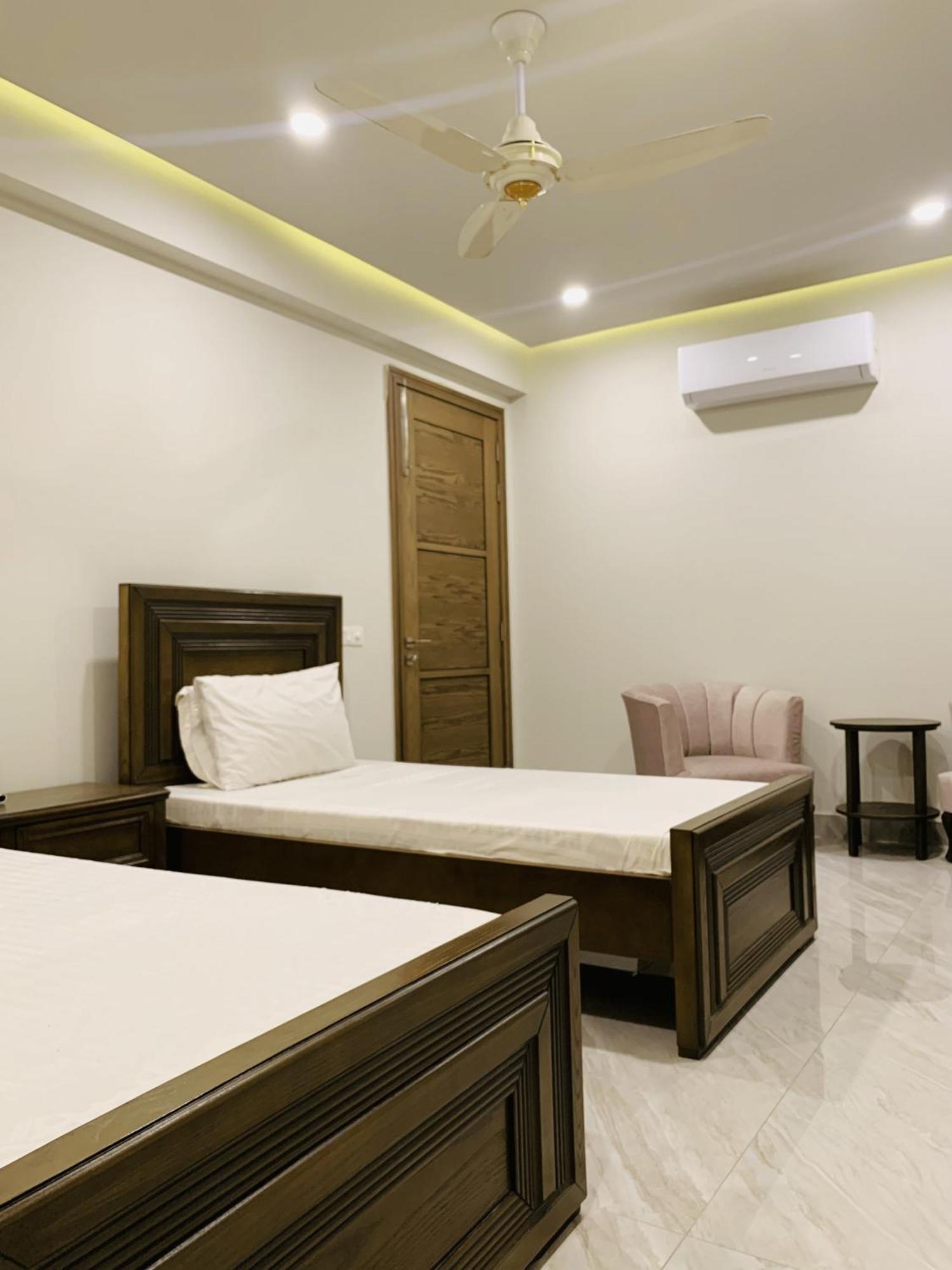 Sigma Lodge Islamabad Buitenkant foto